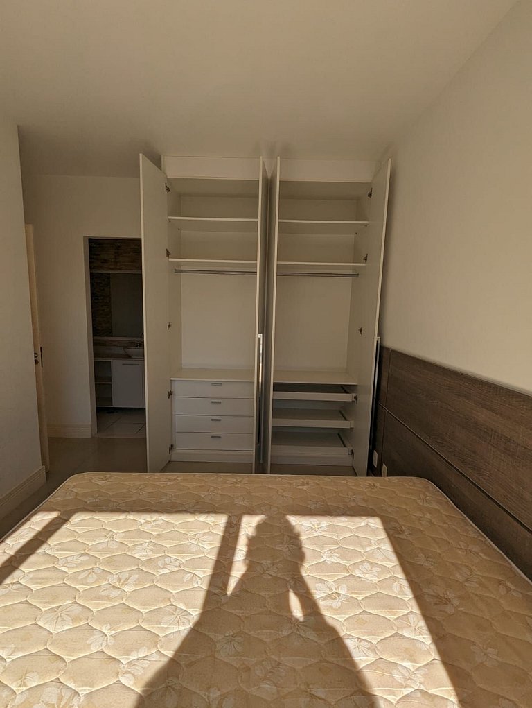 TOP Apto c/ 2 Dorm. p/ 6 Pessoas em Alphaville