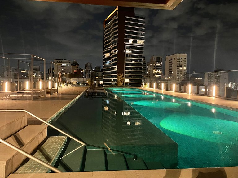 Apê Luxo c/ Ar, Academia, Piscina no Jardins