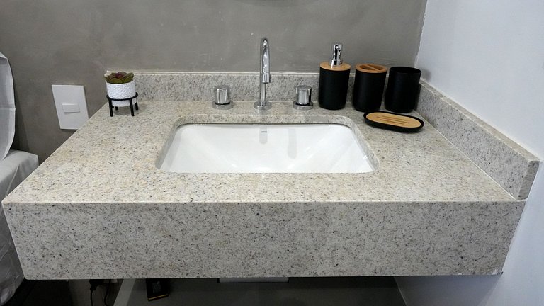 Studio Premium c/ Ar, Tv Smart no Paraiso/Paulista